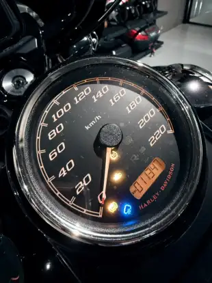 HARLEY-DAVIDSON-ROAD KING SPECIAL-2023