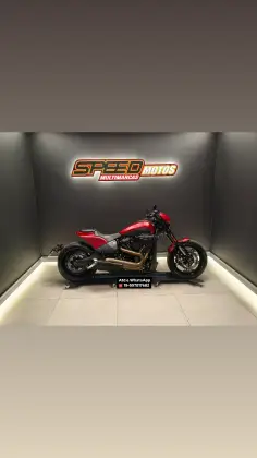 HARLEY-DAVIDSON SOFTAIL FXDR 114 