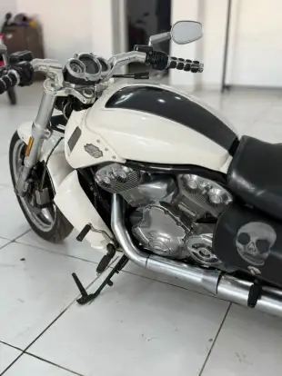 HARLEY-DAVIDSON-V-ROD MUSCLE HARLEY-DAVIDSON-V-ROD MUSCLE-2012