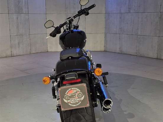 HARLEY-DAVIDSON-SOFTAIL BREAKOUT 114 HARLEY-DAVIDSON-SOFTAIL BREAKOUT 114-2021
