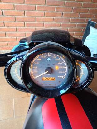 HARLEY-DAVIDSON-V-ROD 10TH ANNIVERSARY EDITION-2012