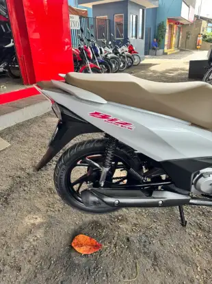 HONDA-BIZ 125 EX-2024