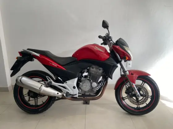 HONDA CB 300R 