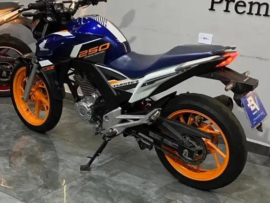 HONDA-CB TWISTER SPECIAL EDITION ABS HONDA-CB TWISTER SPECIAL EDITION ABS-2020