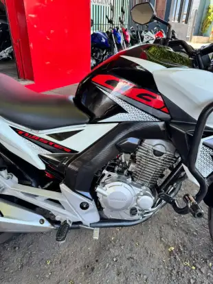 HONDA-CB TWISTER-2019
