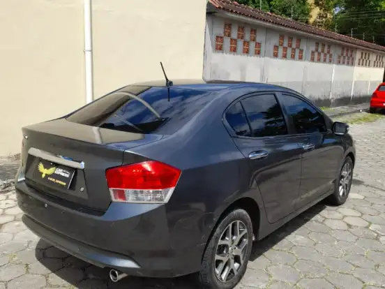 HONDA-CITY-1.5 EX 16V FLEX 4P AUTOMÁTICO HONDA-CITY-2011