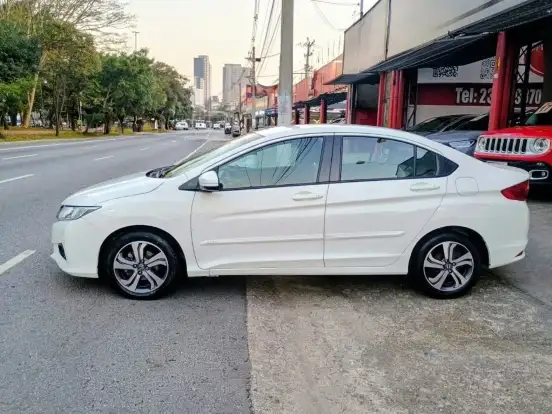HONDA-CITY-1.5 LX 16V FLEX 4P AUTOMÁTICO HONDA-CITY-2016