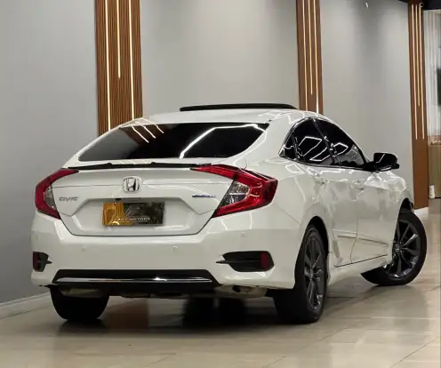 HONDA-CIVIC-2020