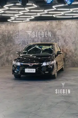 HONDA-CIVIC-2010