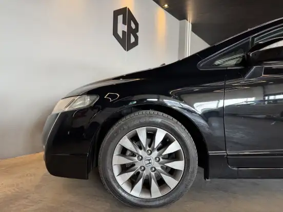 HONDA-CIVIC-2010
