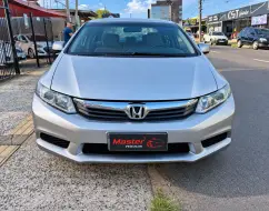 HONDA CIVIC 1.8 LXS 16V FLEX 4P AUTOMÁTICO HONDA CIVIC 1.8 LXS 16V FLEX 4P AUTOMÁTICO