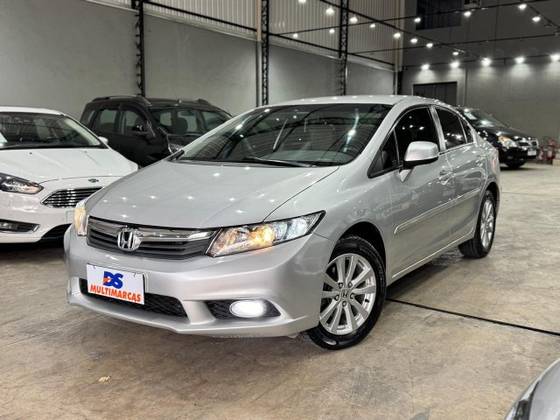 HONDA CIVIC 1.8 LXS 16V FLEX 4P MANUAL