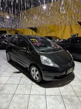 HONDA-FIT-2010