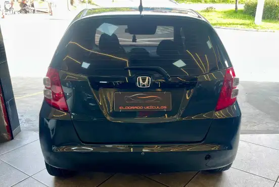 HONDA-FIT-2009