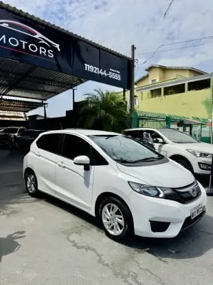 HONDA-FIT-2016