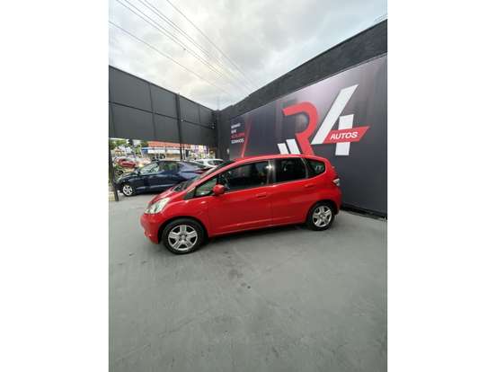 HONDA-FIT-2011