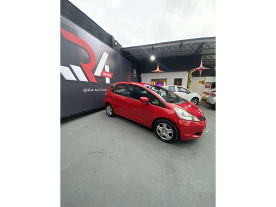HONDA-FIT-2011
