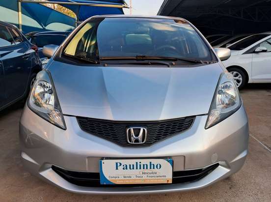 HONDA-FIT-2010