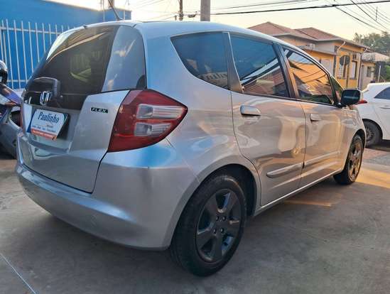 HONDA-FIT-2010