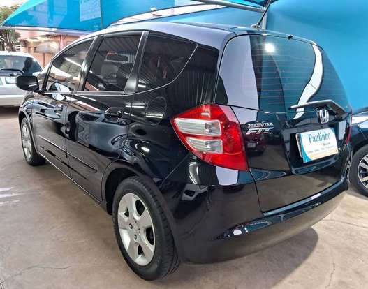 HONDA-FIT-2011