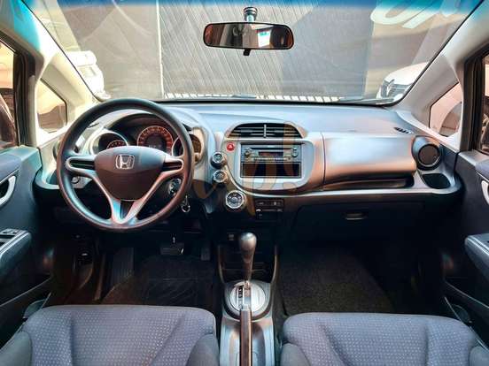 HONDA-FIT-2010