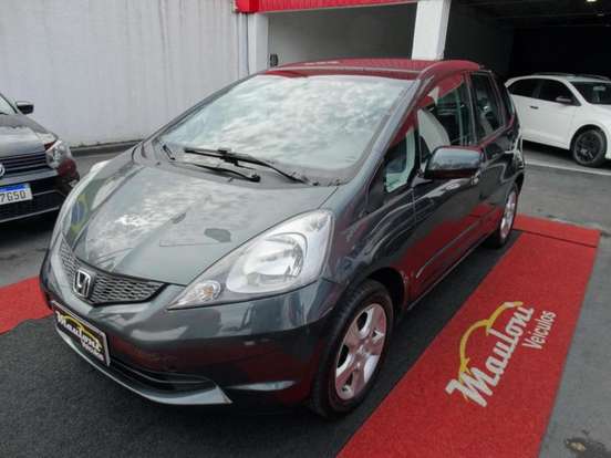 HONDA-FIT-2010