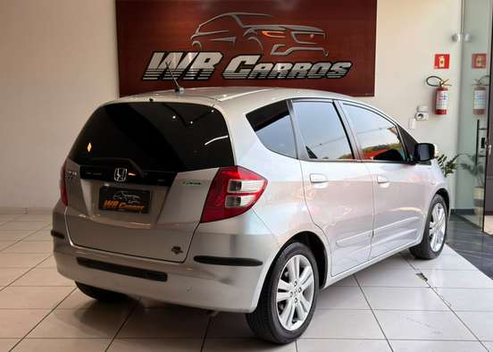 HONDA-FIT-2011