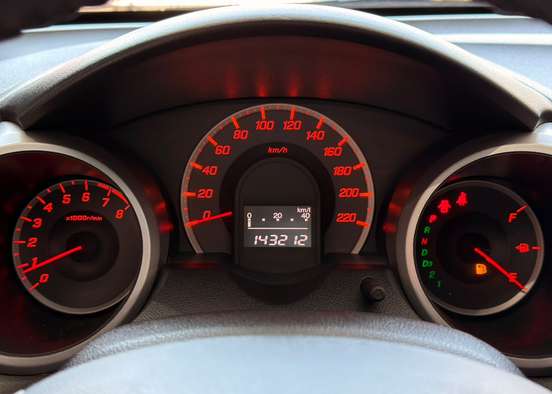 HONDA-FIT-2011