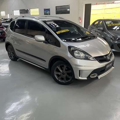 HONDA-FIT-2012