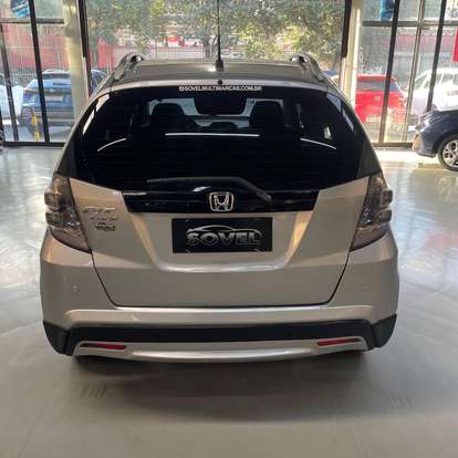 HONDA-FIT-2012