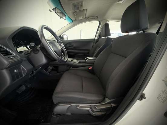HONDA-HR-V-2017