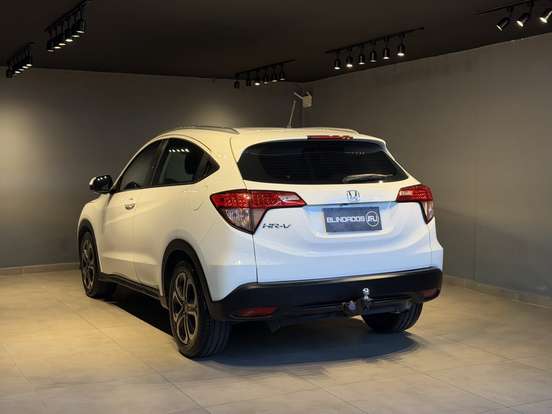 HONDA-HR-V-2016