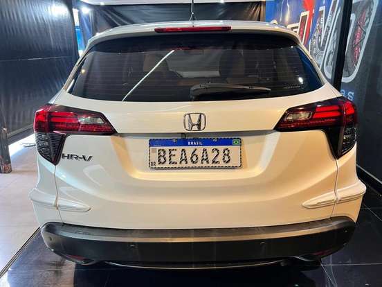 HONDA-HR-V-1.8 16V FLEX LX 4P AUTOMÁTICO HONDA-HR-V-2018