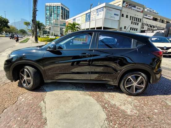 HONDA-HR-V-1.8 16V FLEX LX 4P AUTOMÁTICO HONDA-HR-V-2018