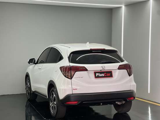 HONDA-HR-V-1.8 16V FLEX LX 4P AUTOMÁTICO HONDA-HR-V-2017