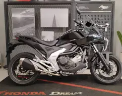 HONDA NC 750X ABS DCT HONDA NC 750X ABS DCT