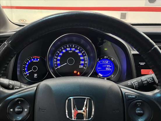 HONDA-WR-V-2017