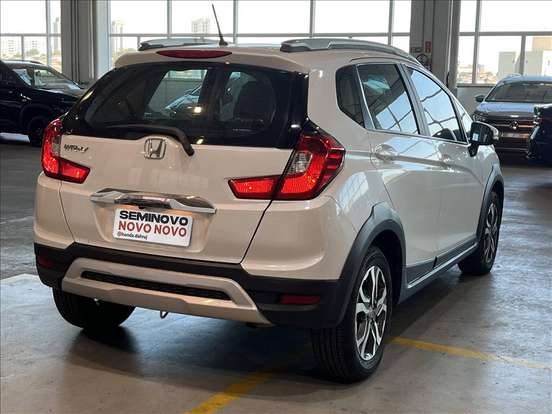 HONDA-WR-V-2017
