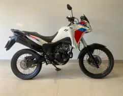 HONDA XRE 300 SAHARA HONDA XRE 300 SAHARA