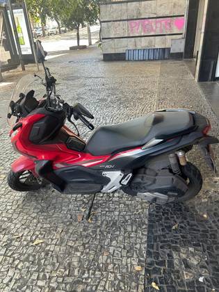 HONDA ADV 