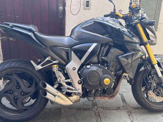 HONDA-CB 1000R-2012