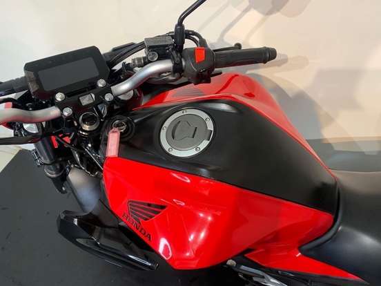 HONDA-CB 300F TWISTER ABS HONDA-CB 300F TWISTER ABS-2023