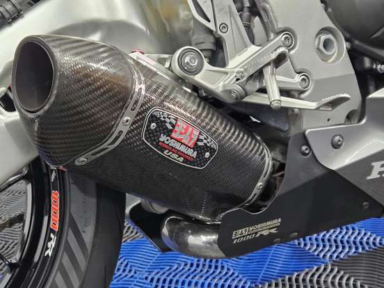 HONDA-CBR 1000RR FIREBLADE HONDA-CBR 1000RR FIREBLADE-2012