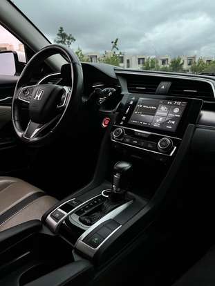 HONDA-CIVIC-2019