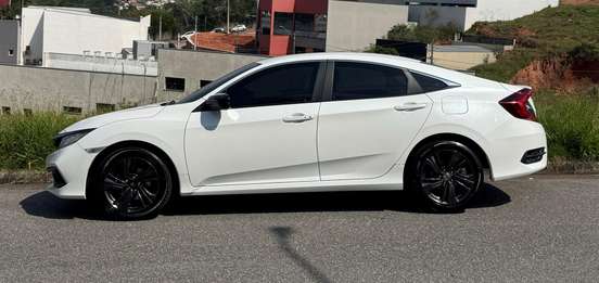 HONDA-CIVIC-2021
