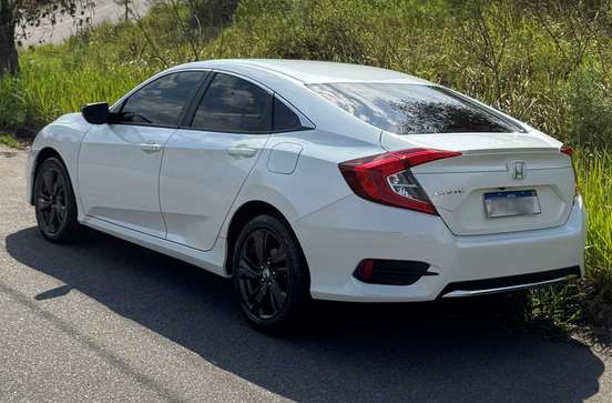 HONDA-CIVIC-2021