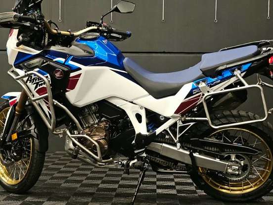HONDA-CRF 1100L AFRICA TWIN ADVENTURE SPORTS ES DCT HONDA-CRF 1100L AFRICA TWIN ADVENTURE SPORTS ES DCT-2023