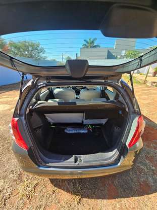HONDA-FIT-2009