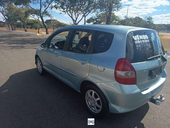 HONDA-FIT-2006