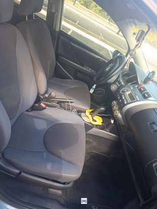 HONDA-FIT-2006
